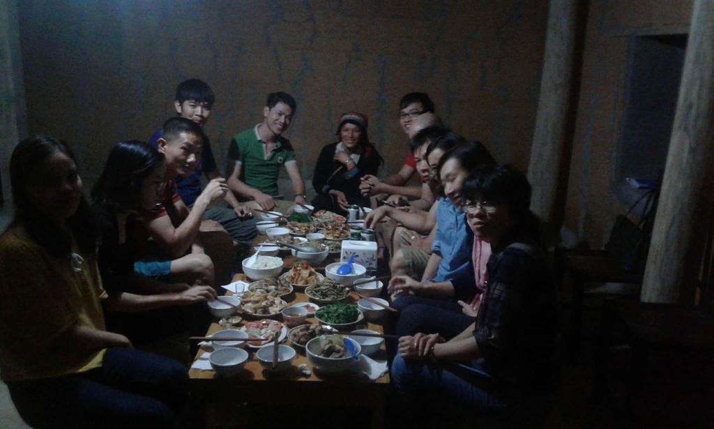 Hong Thu Homestay & Bungalow Quang Ba Exterior foto